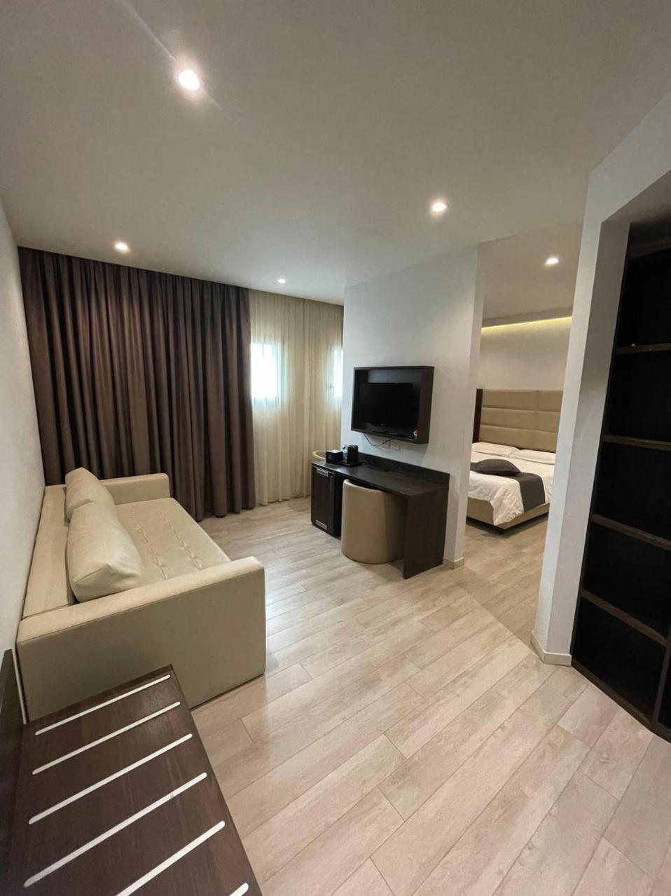 Hotelluxuryprato Exterior foto