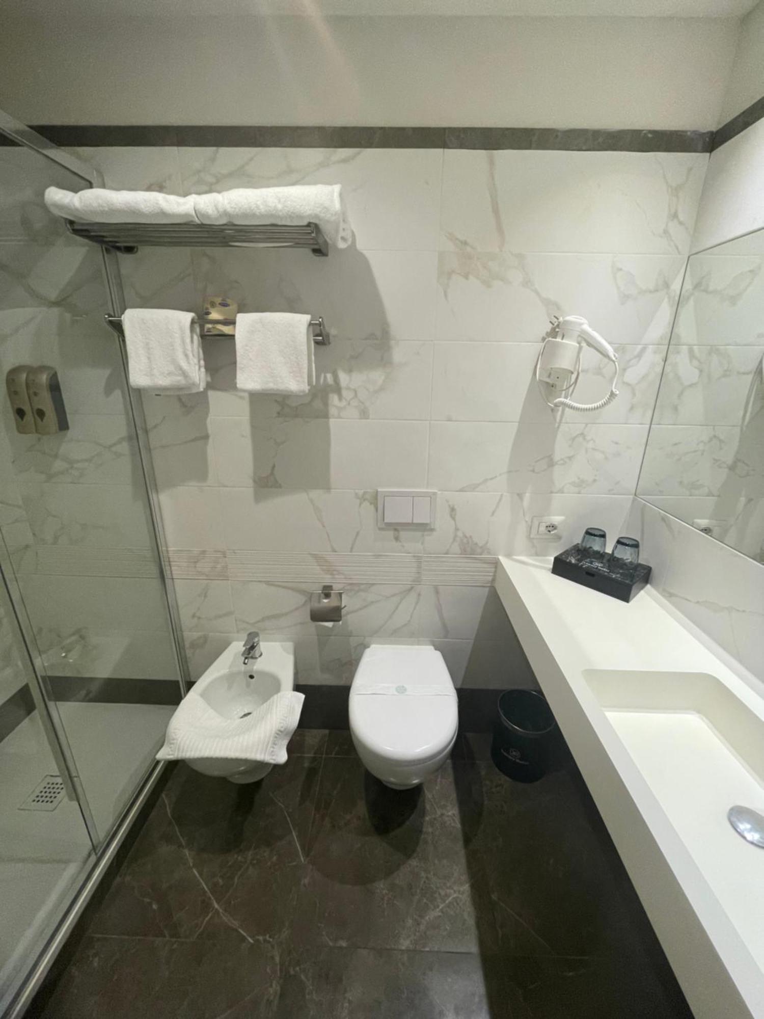 Hotelluxuryprato Exterior foto